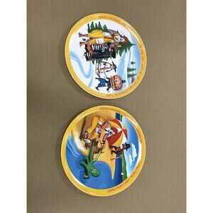 2 Vintage‎ 1977 McDonald's 10" plates, Summer and Winter